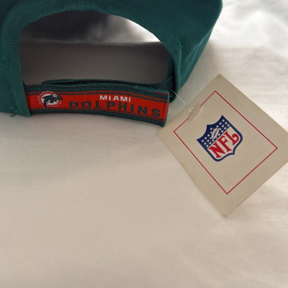 Vintage NWT  NFL Miami Dolphins Throw Back, Adjustable Back - Picture 5 of 10